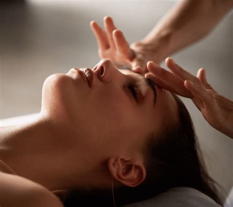 Illustration de la r&eacute;flexologie faciale